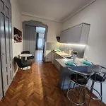 Old Town Escape Apartman
