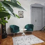 Old Town Escape Apartman Temesvár